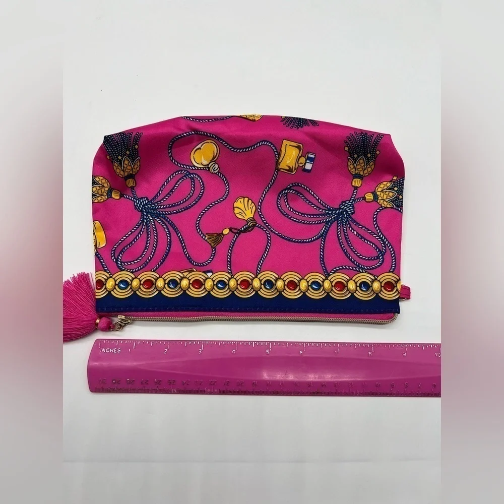 Estée Lauder set of 2 cosmetic bags NWOT